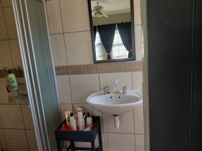 Secure location close to new mall - Photo 9