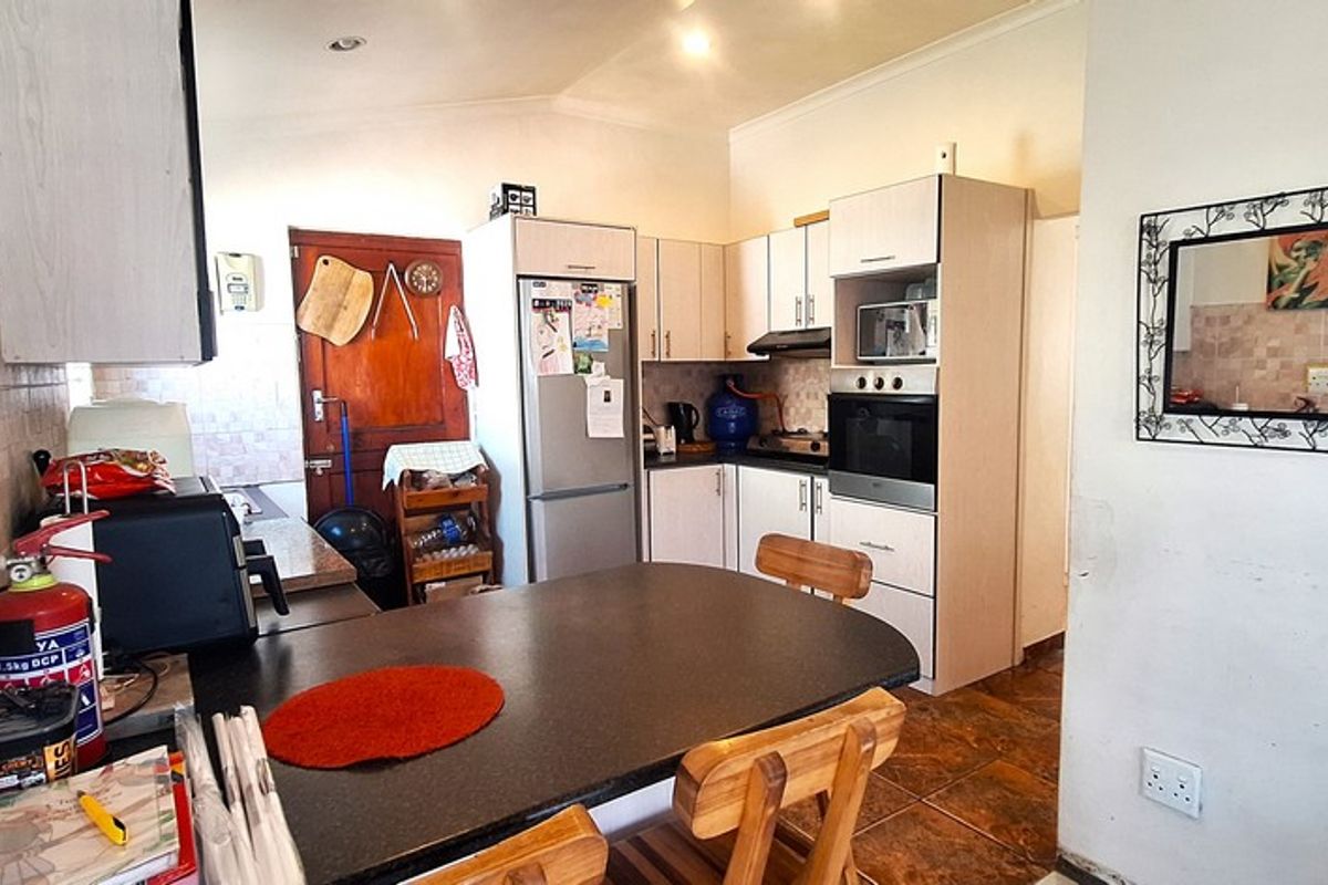 3 Bedroom to let in Seaview Park - Photo 5