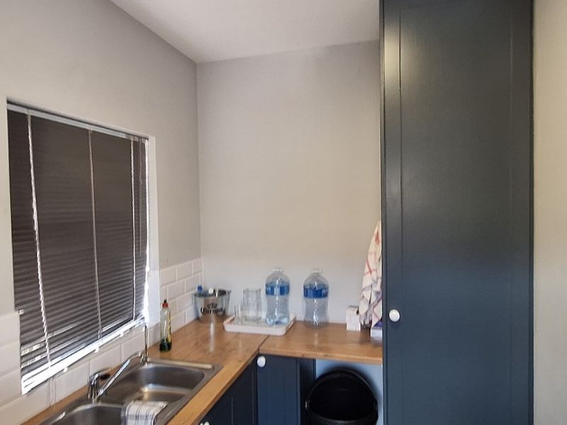 Find Tranquility with this 4 Bedroom house in Country Club - Photo 10