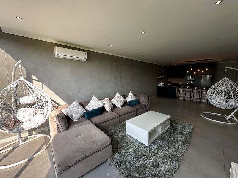Sophisticated Waterside Living in the Heart of Midstream - Photo 2