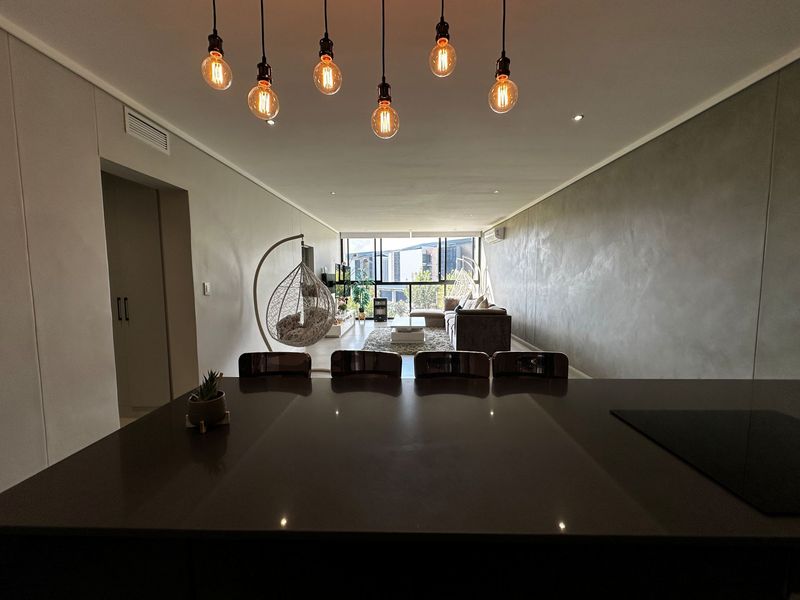 Sophisticated Waterside Living in the Heart of Midstream - Photo 3