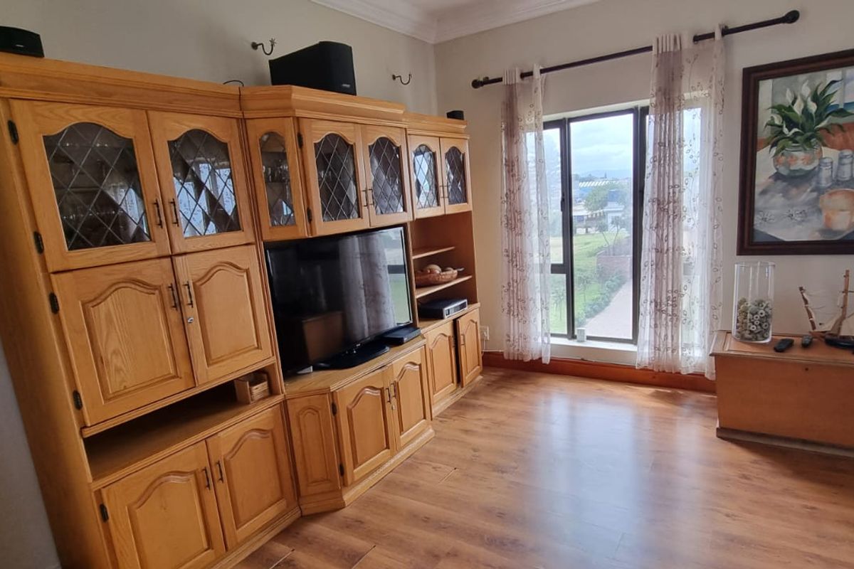 Unmatched Coastal Investment – A Rare High Capacity Property 50m from the Ocean - Photo 3