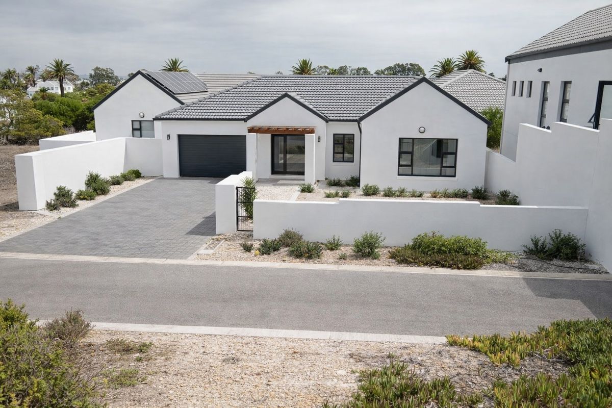 YOUR BEST MOVE EVER - Photo 3