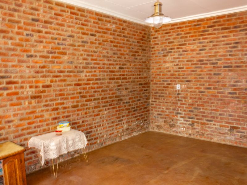 Farm in Heatherdale AH, Akasia - perfect for those seeking country living within reach of the city. - Photo 10