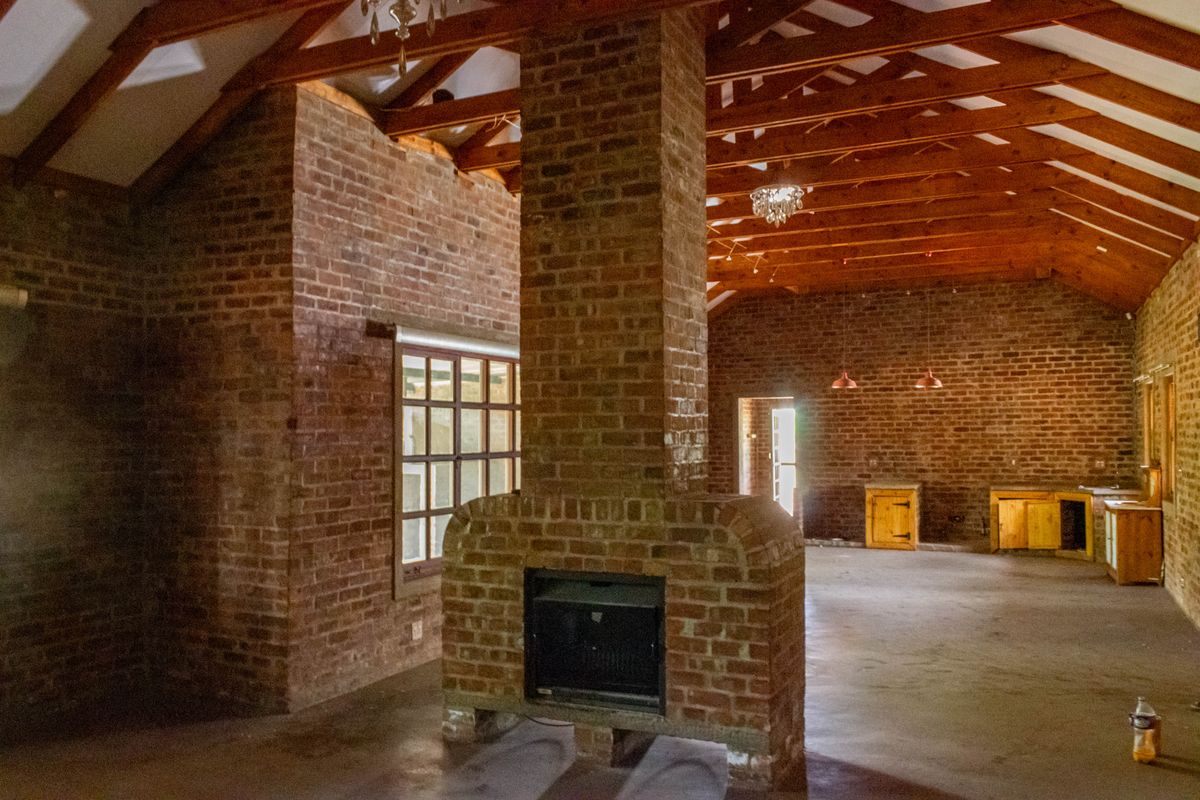 Farm in Heatherdale AH, Akasia - perfect for those seeking country living within reach of the city. - Photo 5