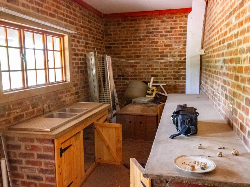 Farm in Heatherdale AH, Akasia - perfect for those seeking country living within reach of the city. - Photo 3