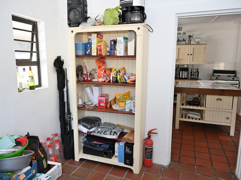 Family Home - What-a-lot-I've got to offer! - Photo 8