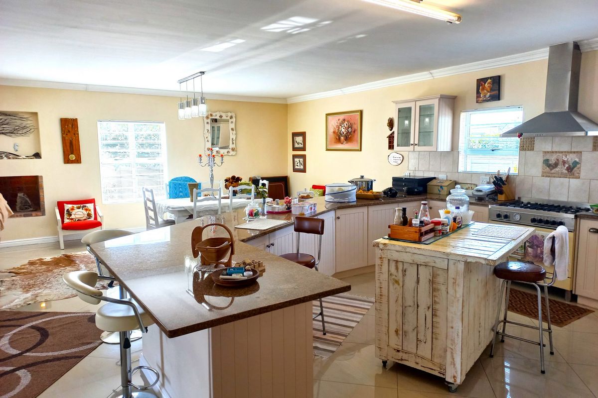 Beautiful Coastal Home for Sale in Port Owen - Photo 4