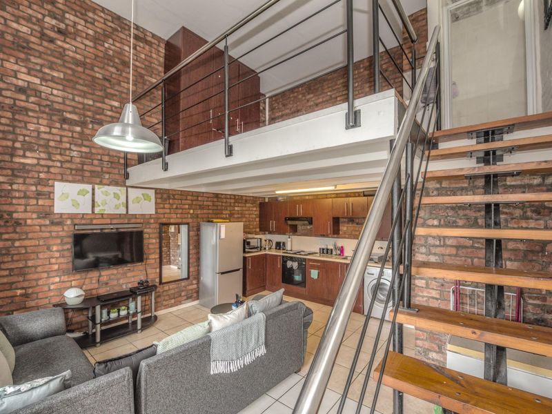 COTSWOLD LOFT APARTMENT FOR RENT - Photo 3