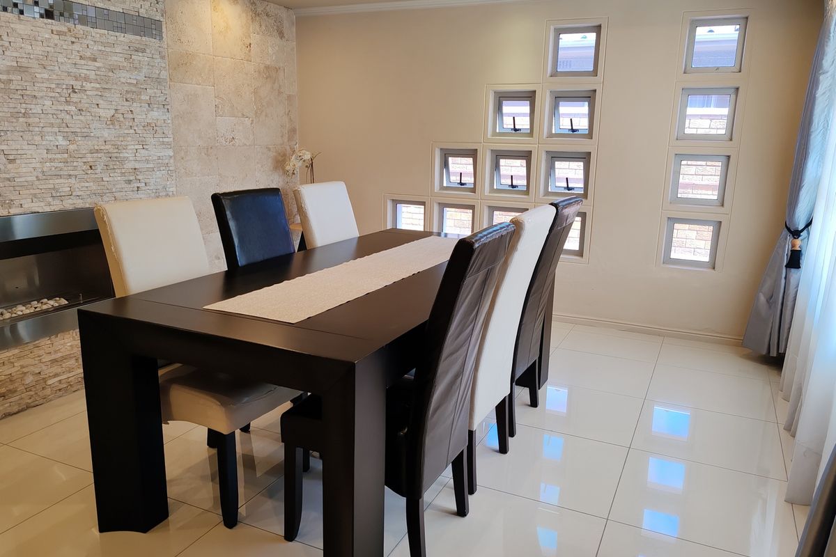 House For Sale In Cape Town - Photo 3