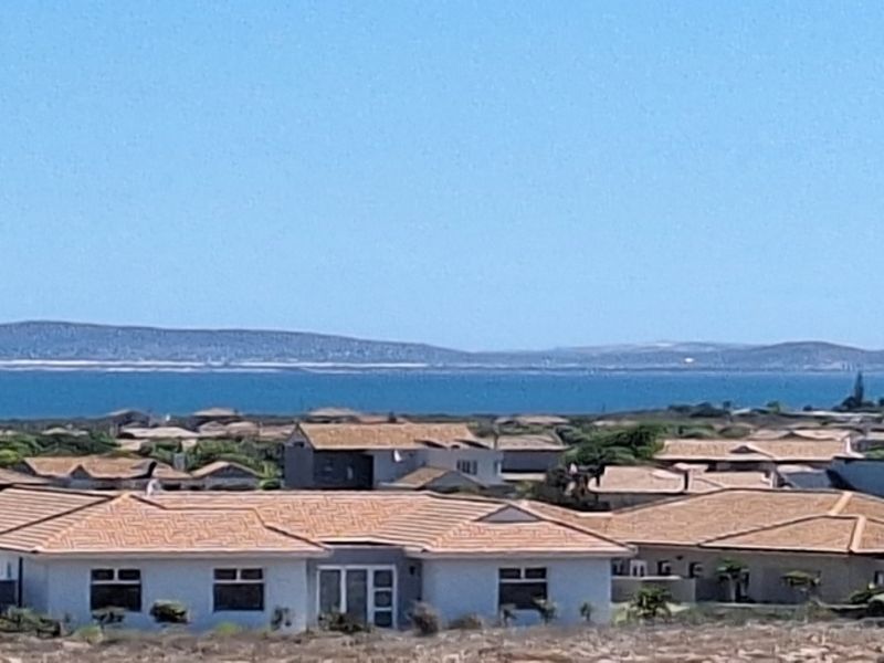 Exquisite Brand-New Home in Langebaan Country Estate at LE JUILLE – Clubhouse Side - Photo 2