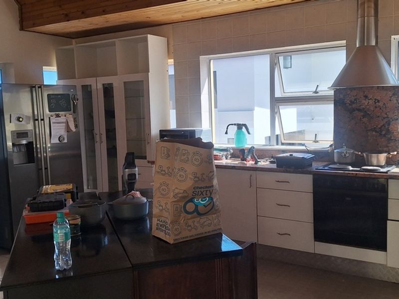 Stunning lagoon views home Langebaan - Photo 7
