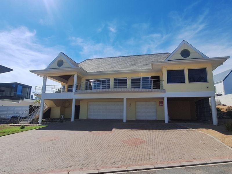 Stunning lagoon views home Langebaan - Photo 2