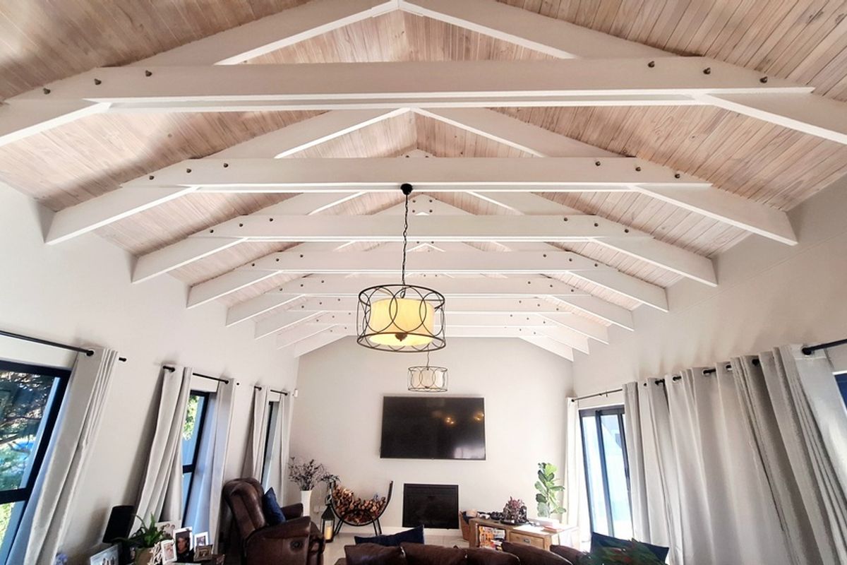 Modern three bedroom home with Seamless Indoor-Outdoor Living in Langebaan Country Estate - Photo 5