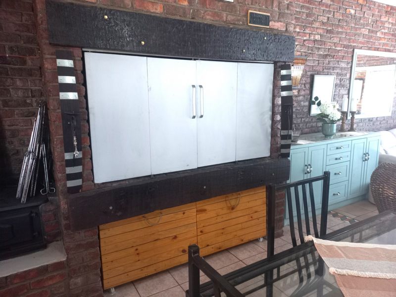 Spacious Family Home for Sale in Velddrif – West Coast Living at Its Best! - Photo 3