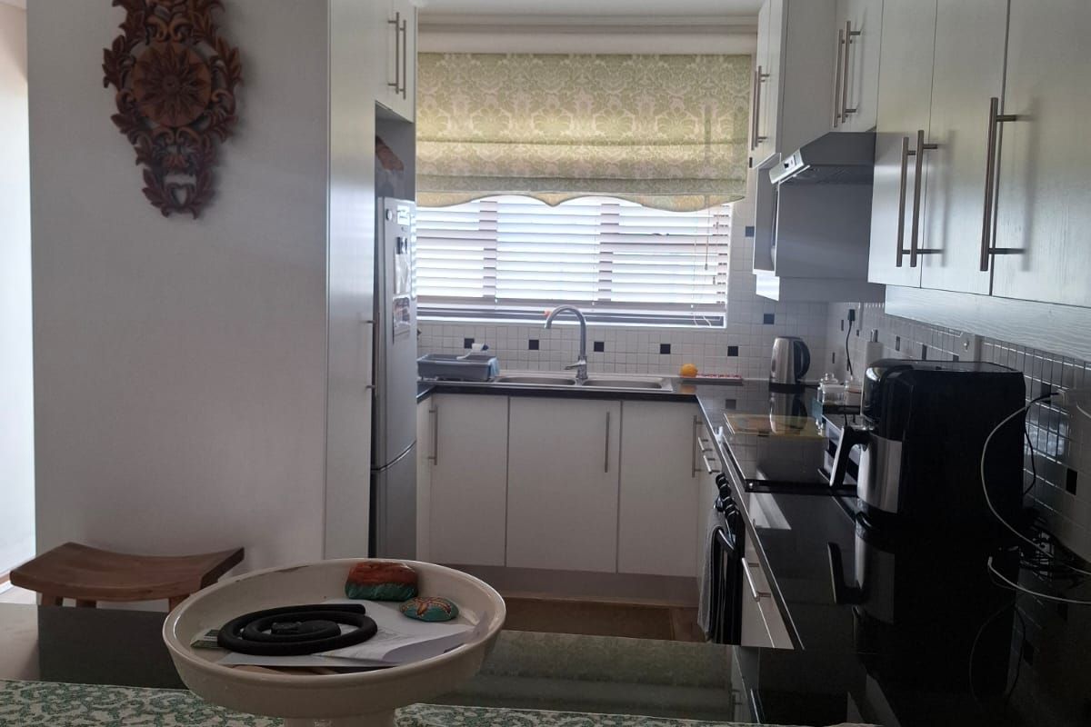 Stormhaven Park Retirement Village - Photo 4