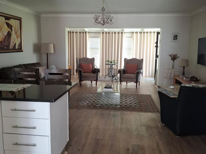 Stormhaven Park Retirement Village - Photo 6