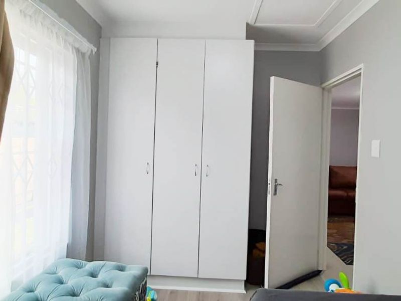 FAIRVIEW 2 BED 1 BATH TOWNHOUSE FOR RENT - Photo 8