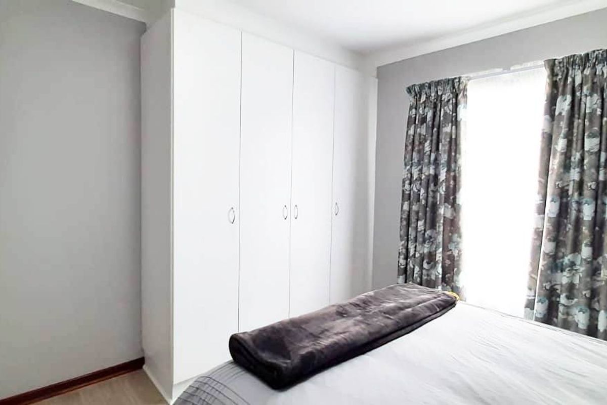 FAIRVIEW 2 BED 1 BATH TOWNHOUSE FOR RENT - Photo 5