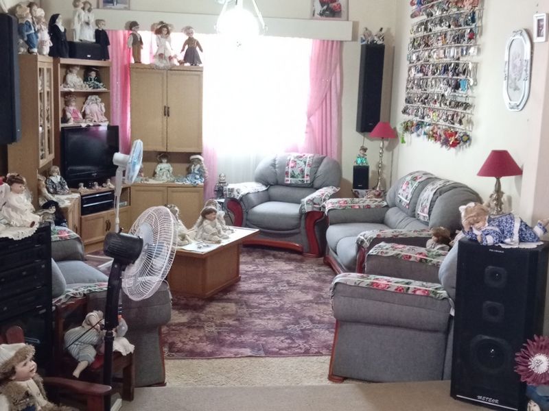 Stone’s Throw from Hennenman High | Picture-Perfect Garden & Income-Generating Flatlet - Photo 6