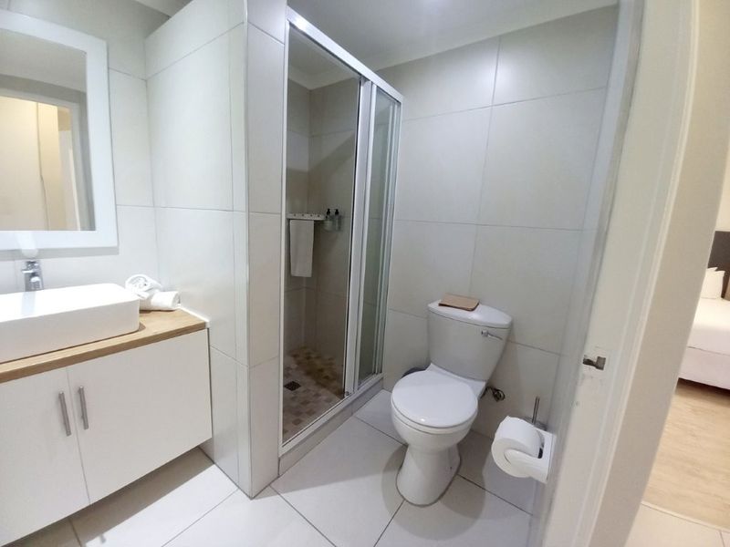 Magical Seafront! - Photo 9