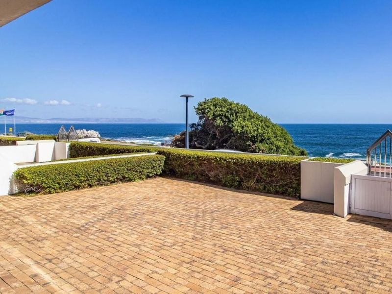 Magical Seafront! - Photo 4