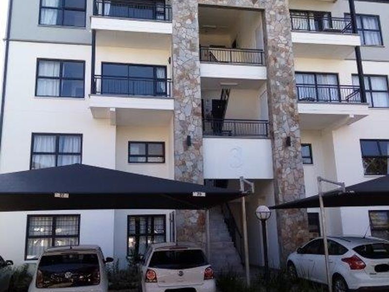 Modern 1-Bedroom Apartment to Rent at The Jade, Somerset West - Photo 2