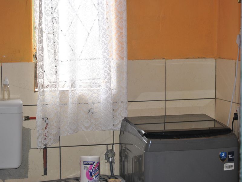 Exclusive Mandate in Khayelitsha - Photo 7