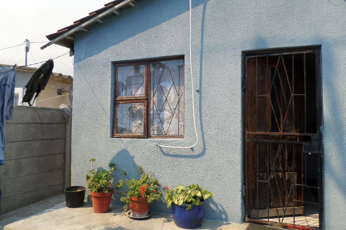 Exclusive Mandate in Khayelitsha - Photo 2