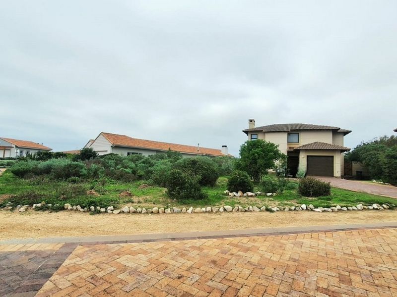 Double storey home in Country Estate - Photo 5