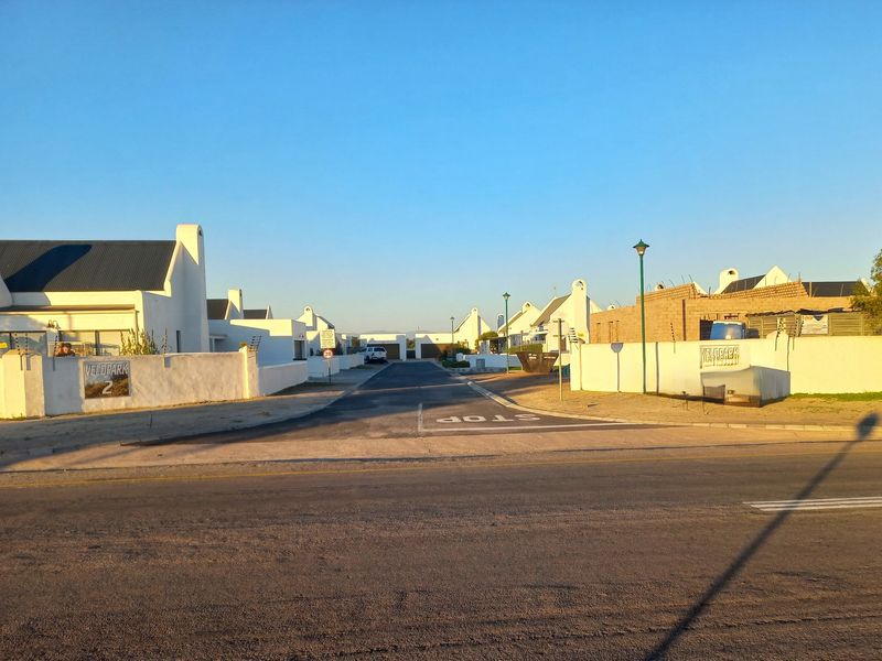 West Coast Gem For Sale – R2 850 000 - Photo 3