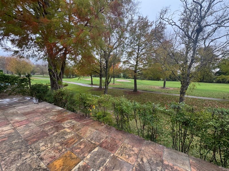 Beautiful Family Home Available for Rental on De Zalze Winelands Golf Estate - Photo 2