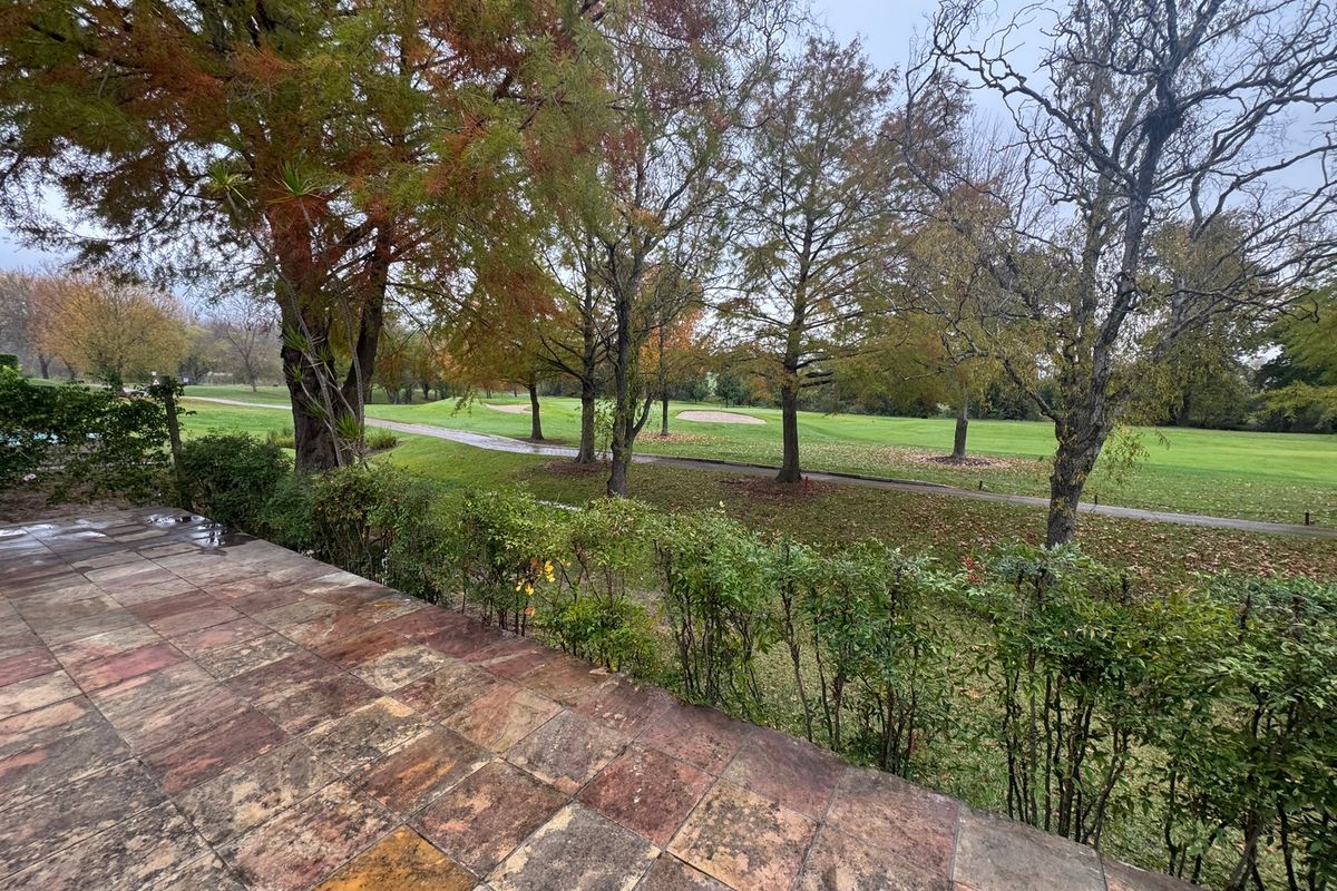 Beautiful Family Home Available for Rental on De Zalze Winelands Golf Estate - Photo 2