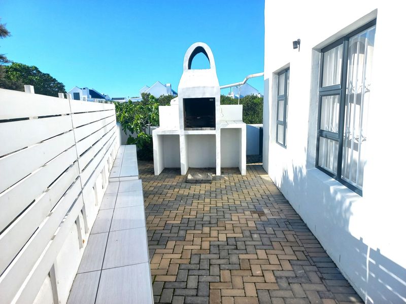 Beautiful Coastal Home for Sale in Dwarskersbos – R5 400 000 - Photo 6
