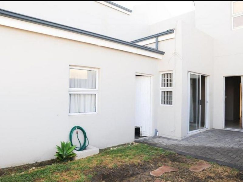 3 Bedroom Duplex to let in Country Club Langebaan - Photo 4
