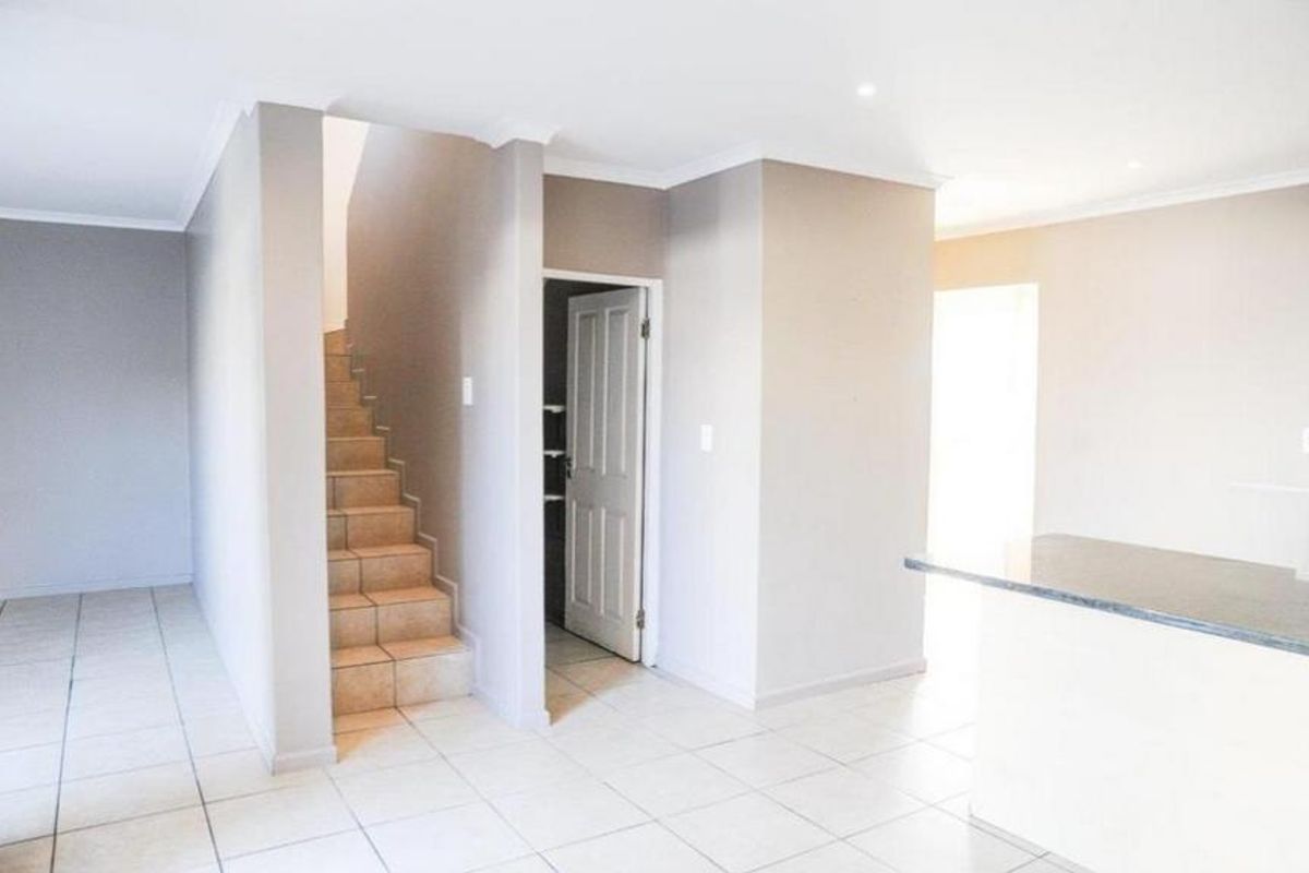 Popular and rare investment for sale in Langebaan - Photo 4