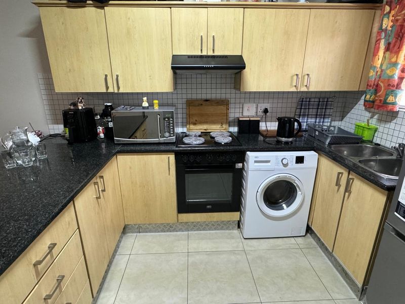 EXCELLENT INVESTMENT OPPORTUNITY! - Photo 2