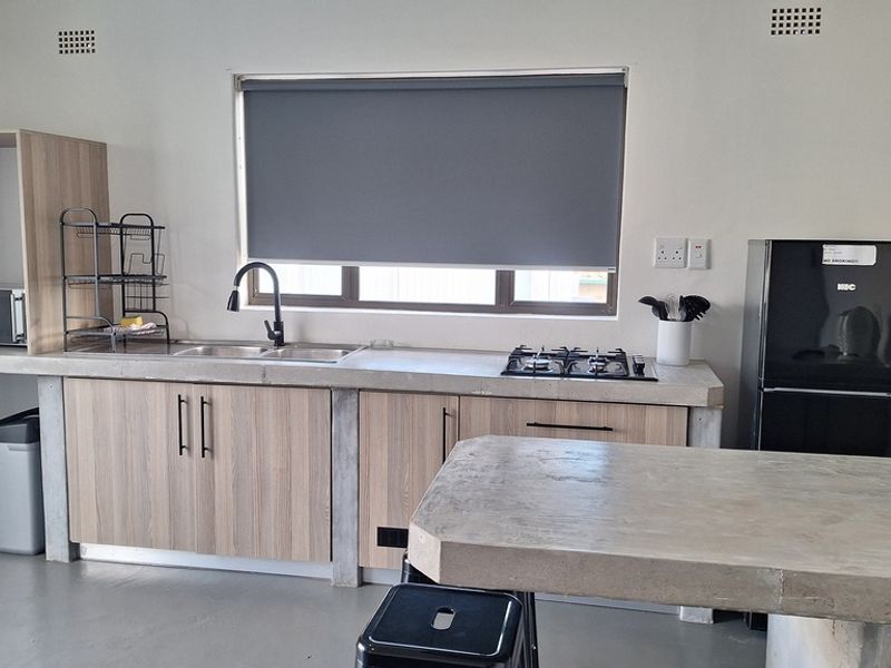 1 Bedroom Furnished flat to rent in Langebaan North - Photo 6