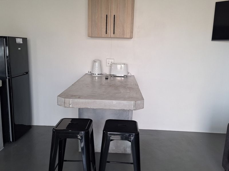 1 Bedroom Furnished flat to rent in Langebaan North - Photo 5