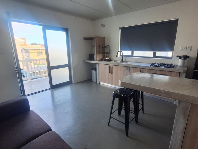 1 Bedroom Furnished flat to rent in Langebaan North - Photo 3
