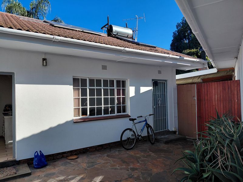 Garden Cottage Available for Rental in Oudtshoorn - Photo 9