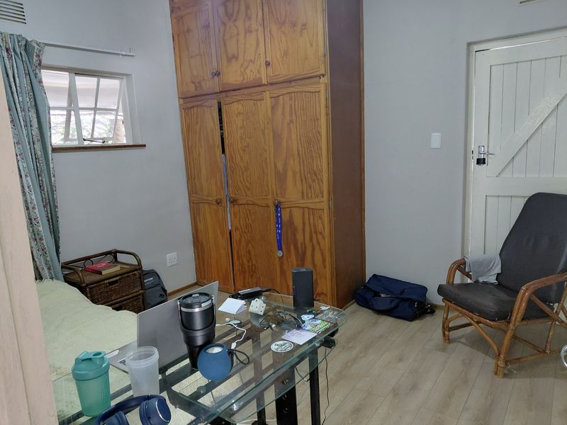 Garden Cottage Available for Rental in Oudtshoorn - Photo 6