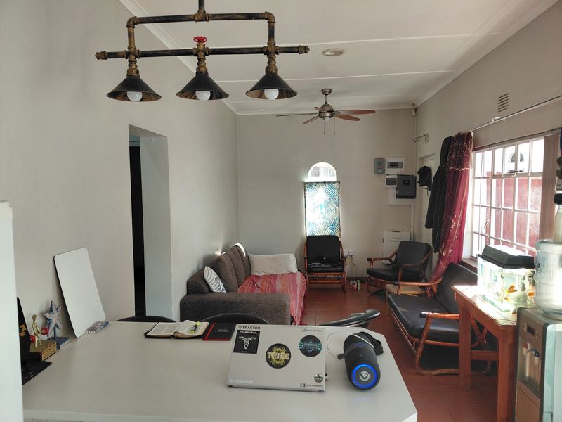 Garden Cottage Available for Rental in Oudtshoorn - Photo 2