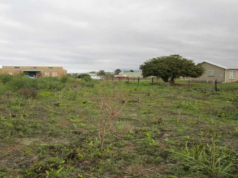 GRAB THIS GOLDEN OPPORTUNITY - LARGE VACANT STAND - Photo 9