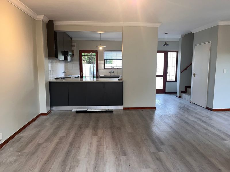 Family Home for Rental in Century City - Photo 3
