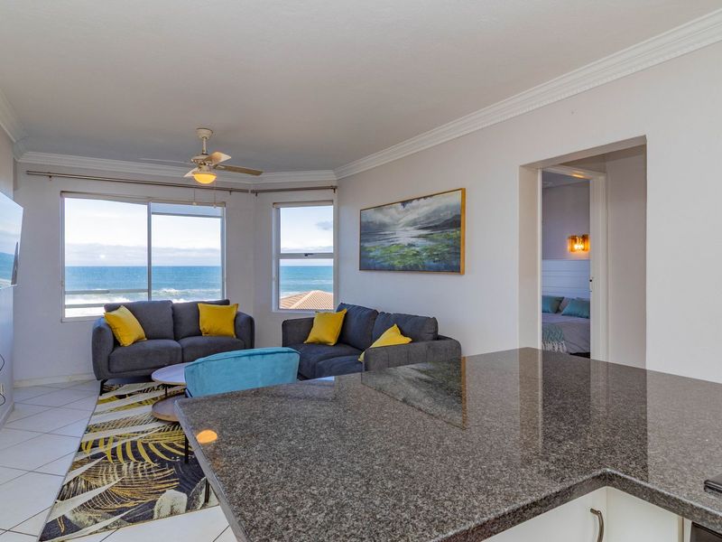 Three Bedroom Apartment in Hermanus - Photo 8