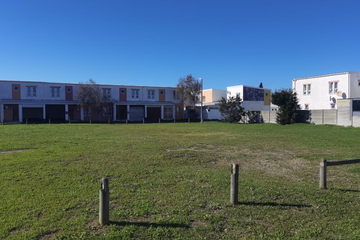 Own Your Own Three Bedroom home now. Own title - No Levies - Photo 4