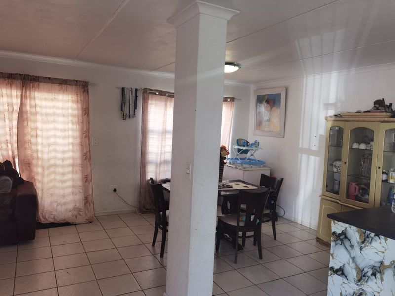 No Levies - No Levies - No Levies.  Own title with own enclosed yard - Photo 6