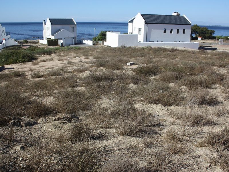 Prime location few steps from seashore - Photo 6