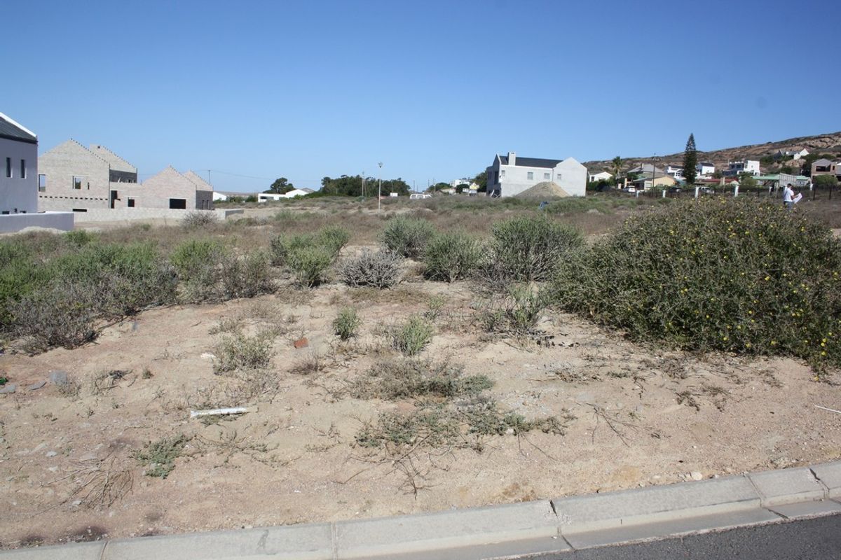 Prime location few steps from seashore - Photo 2